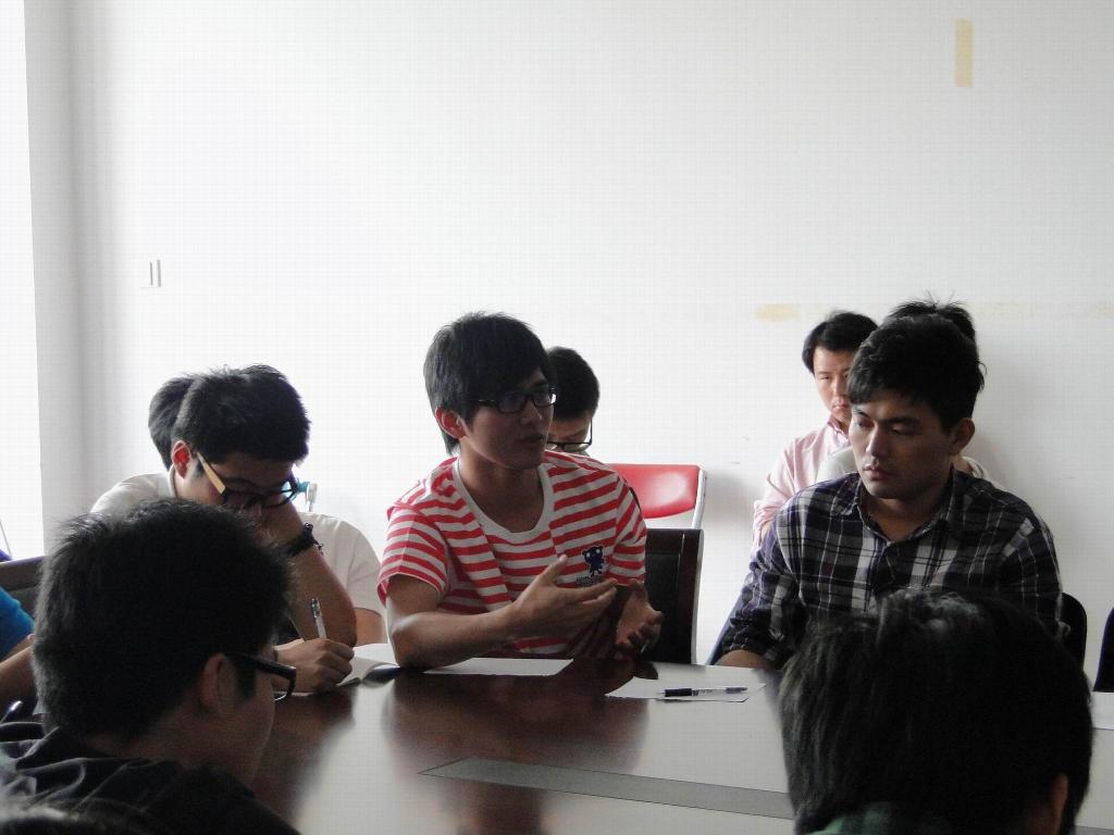 材料工程学院召开预备党员座谈会